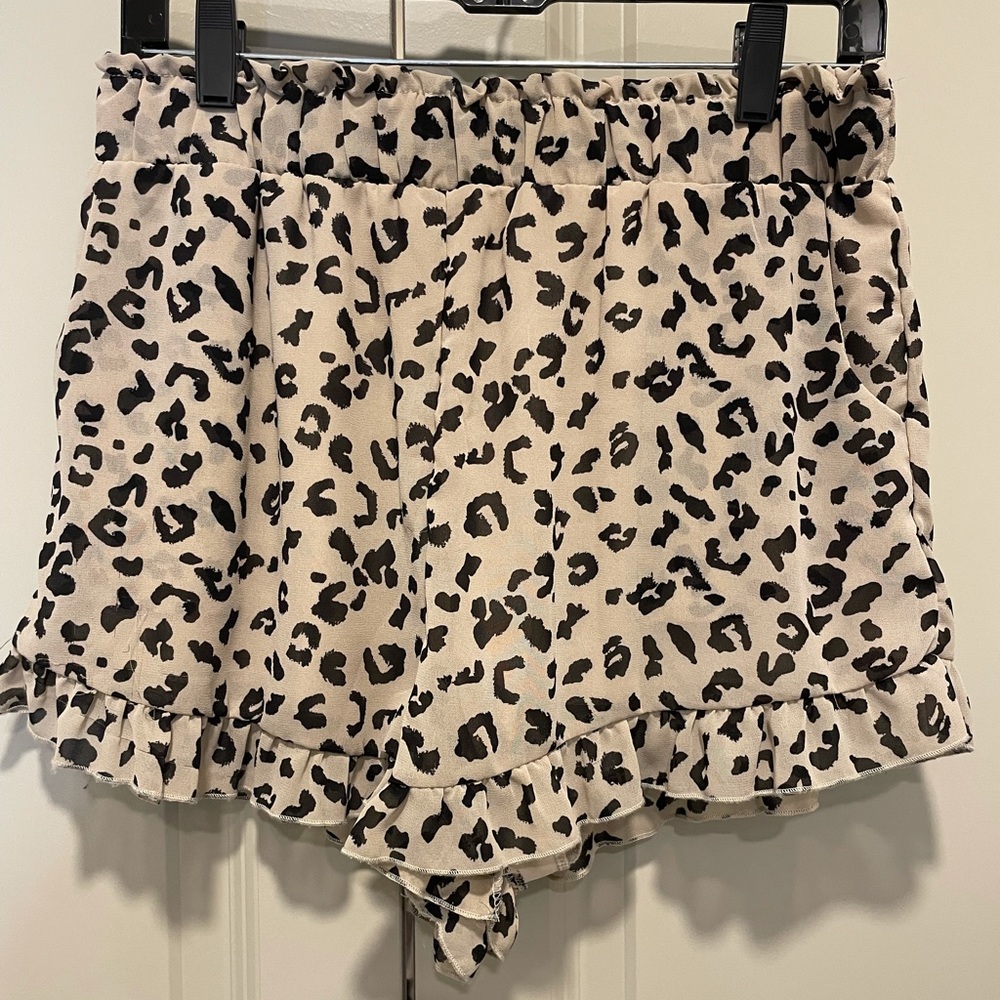Women's high waisted short